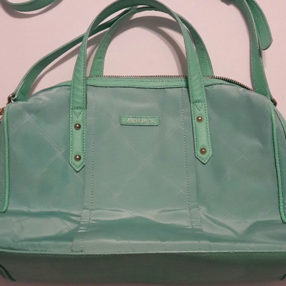 Vera Bradley light green cross body hand bag